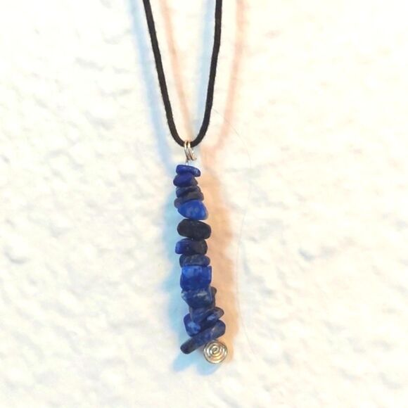 Handmade Lapiz Lazuli Stone Bead Necklace - Picture 1 of 5